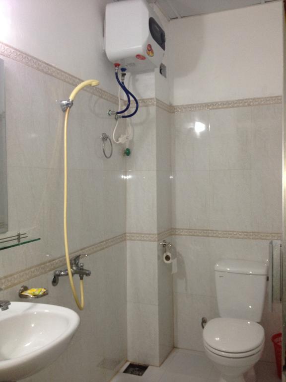 Hai Trang Hotel ها لونغ الغرفة الصورة